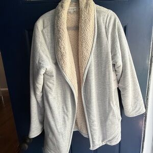 Koolaburra Women's Light Gray Teddy Jacket